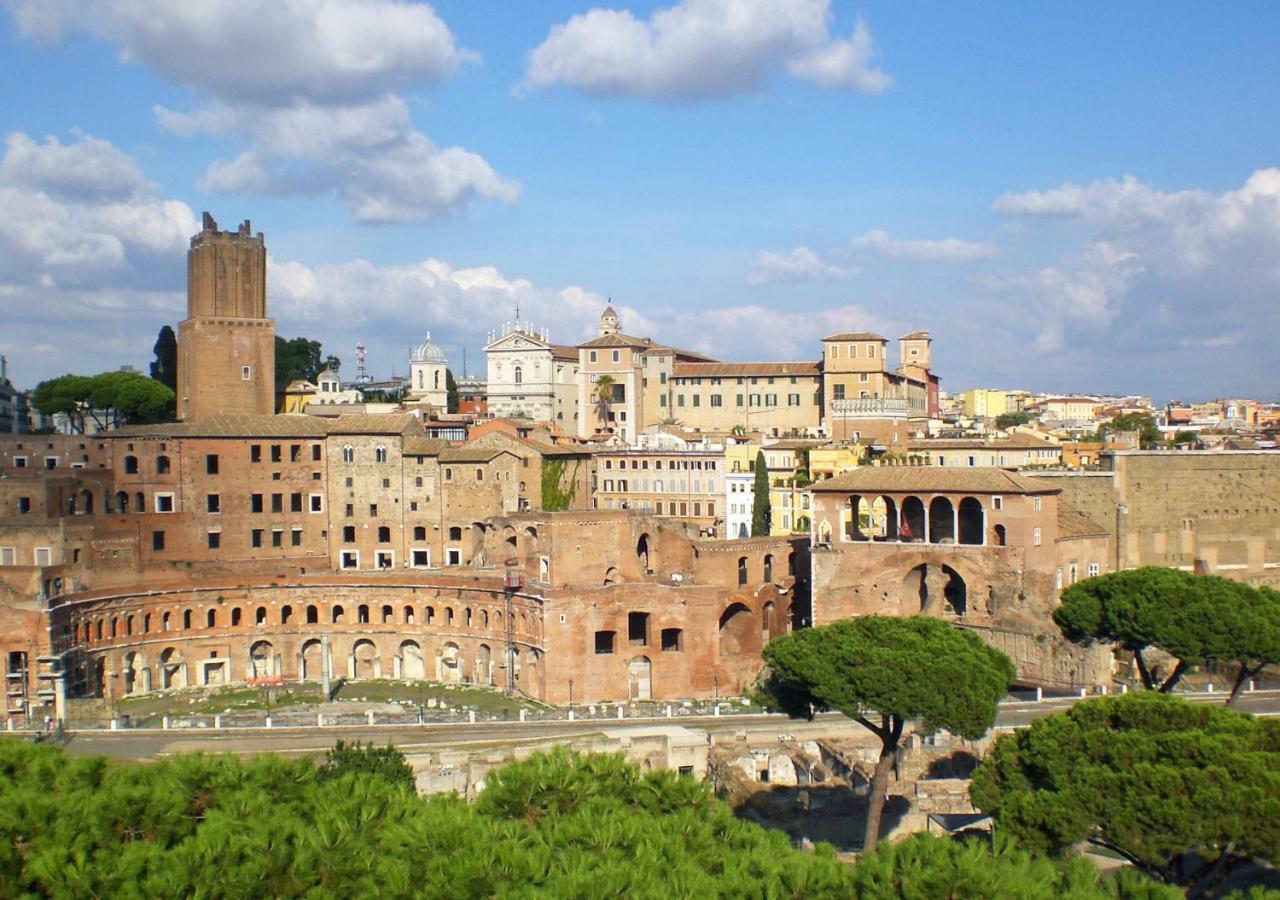 Roma Center Fori Imperiali Raffy'S Charming Suite المظهر الخارجي الصورة